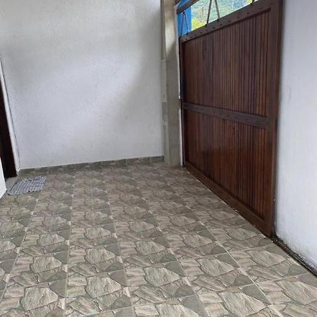 Casa Perto Da Praia Em Убатуба Экстерьер фото